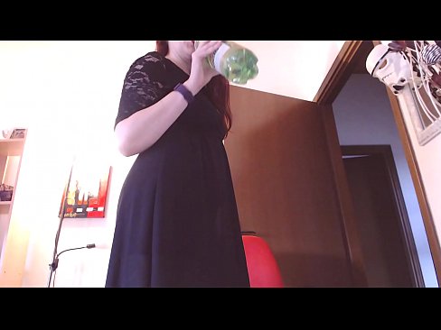 ❤️ Une esclave soumise qui aime les culottes sales et pulpeuses est forcée de se masturber après avoir regardé cette vidéo ! ❌  Sexe at us ️❤
